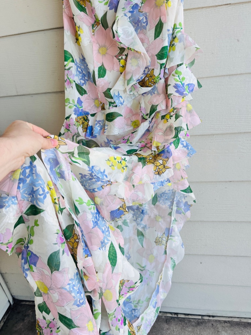 Elliatt - Australia 🇦🇺 L Kyla Asymmetrical Ruffle Gown Organza Straps Floral - Picture 12 of 16